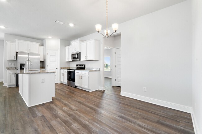 Building Photo - 13407 Shoshoney Cir