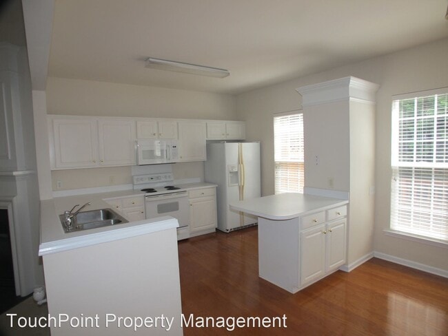 Building Photo - 2 br, 4 bath House - 5431 Dockery Drive
