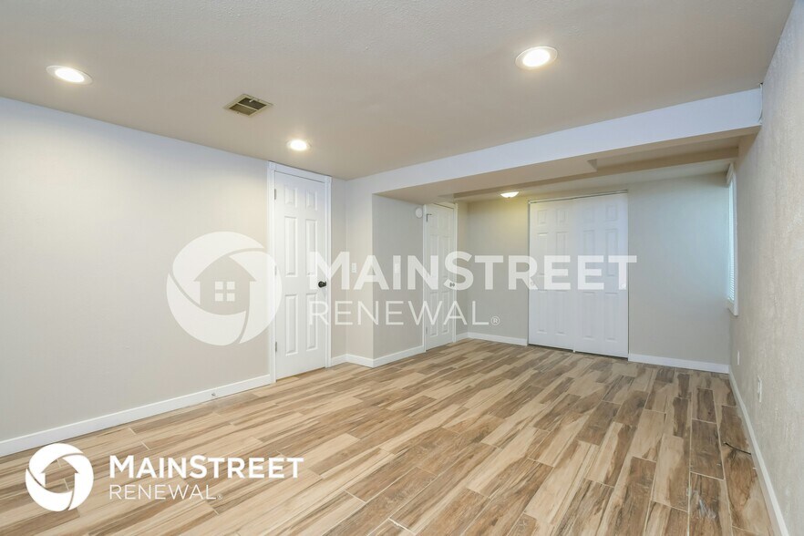 Building Photo - 3390 W 96th Ave