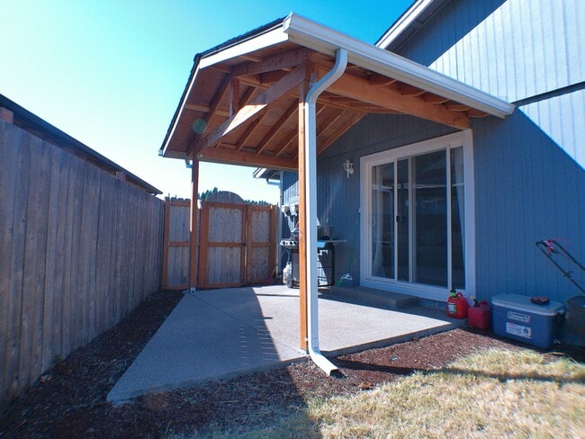 Building Photo - 1474-MHH1474 Rozilla Ct NE