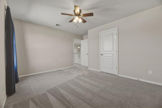 Building Photo - 125 Exeter Cove