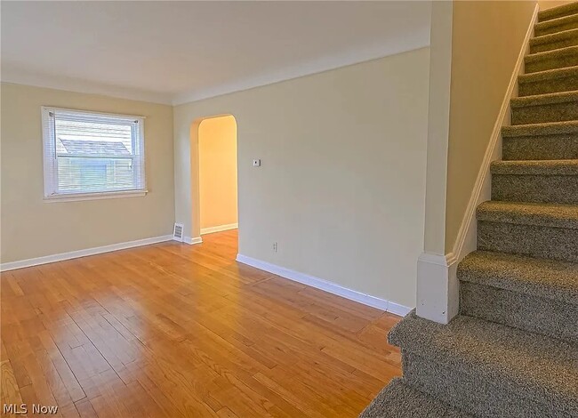 Building Photo - 21151 Fuller Ave