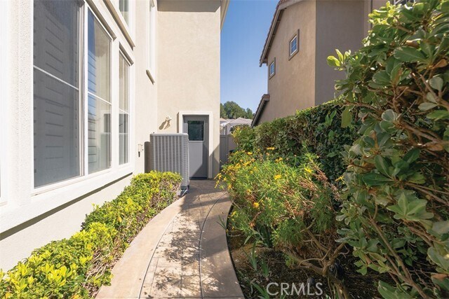 Building Photo - 1417 Sea Ridge Dr
