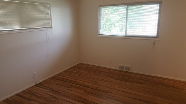 Building Photo - 314 W 1200 N