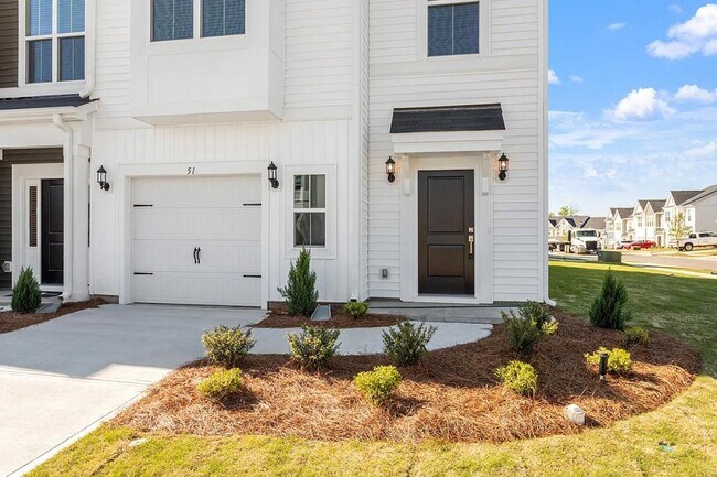 Building Photo - 51 Pansy Pk