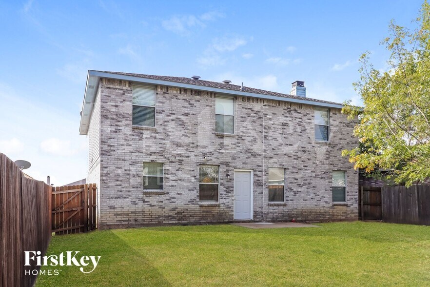 Building Photo - 3900 Golden Horn Ln