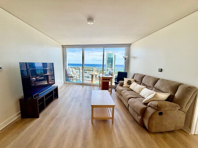 Building Photo - Stunning Furnished 2-Bedroom, 2-Bath Ocean View Unit at Moana Pacific – Available June 16, 2026
