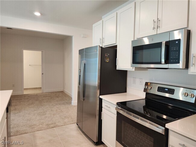 Building Photo - 26401 Coco Cay Cir