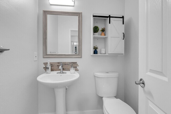 Building Photo - 82540 Lordsburg Dr