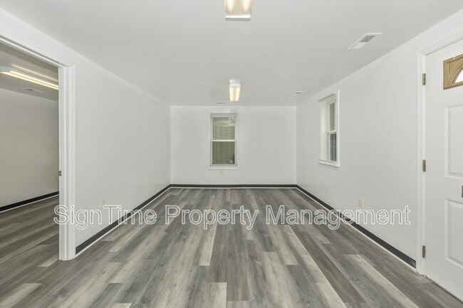 Building Photo - 796 Frederick St