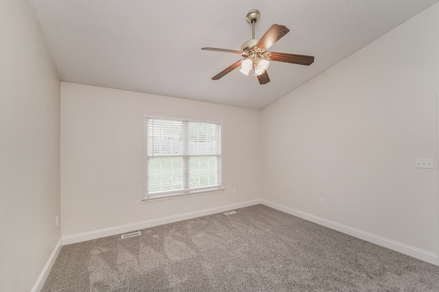 Building Photo - 4512 Carol Ct