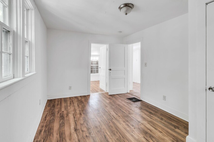 Building Photo - 1806 Meharry Blvd