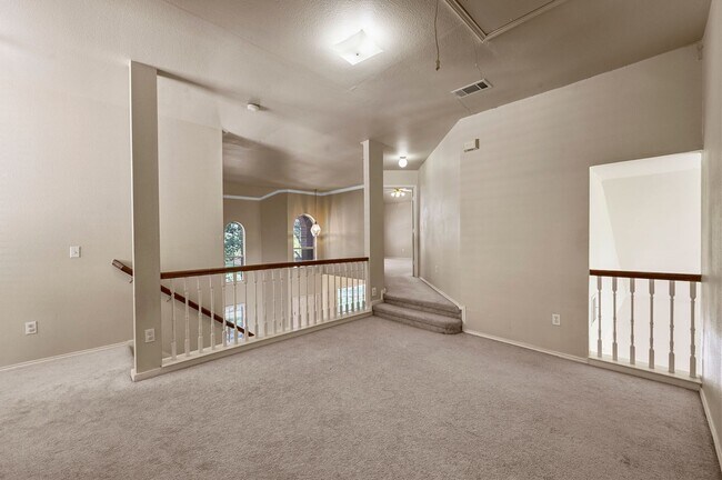 Building Photo - Spacious 4 Bedroom Home in Plano ISD Located in Bristol Pointe Estates.