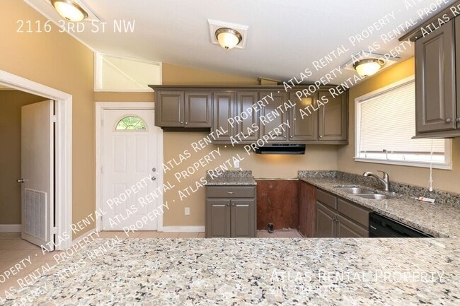 Building Photo - 2116 3rd St NW