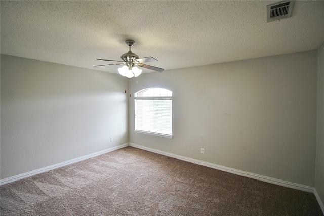 Building Photo - 613 Norwood Dr