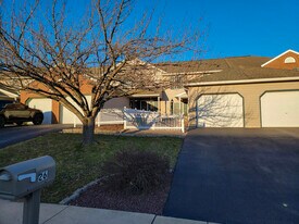 Building Photo - 26 Heron Dr