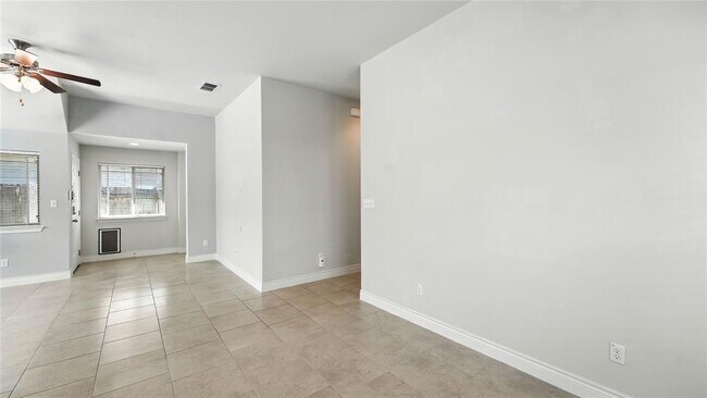 Building Photo - 490 Nautical Lp