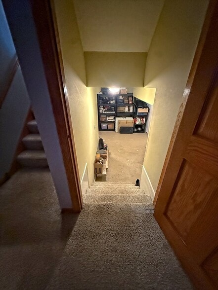 Building Photo - 236 N Middle Rd