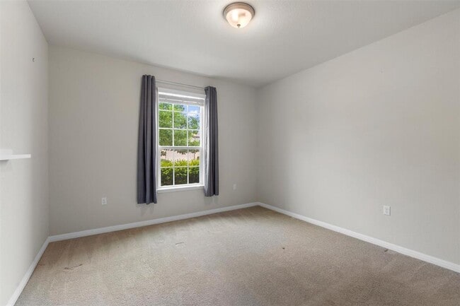 Building Photo - 108 Calhoun Ln