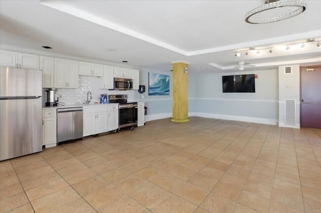 Building Photo - 350 Revere Beach Blvd