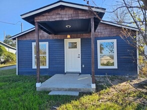 Building Photo - 1360 Essex St