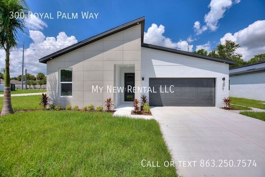 Building Photo - 300 Royal Palm Wy