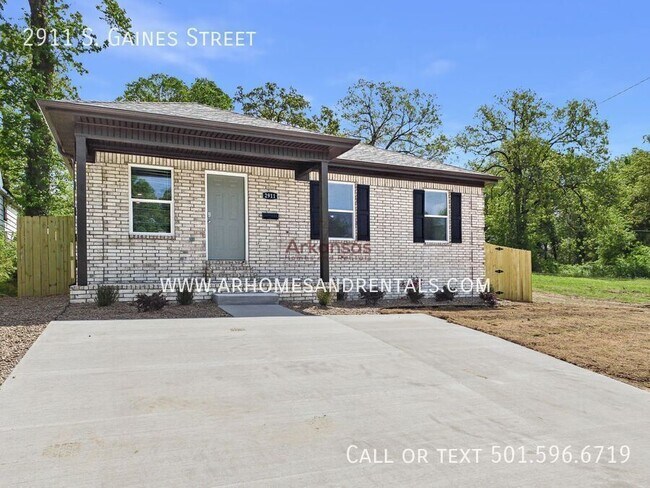 Building Photo - 2911 S Gaines St