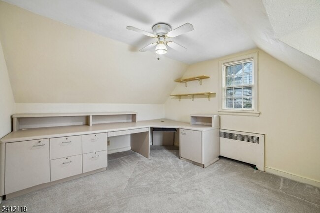 Building Photo - 10 Great Hills Terrace