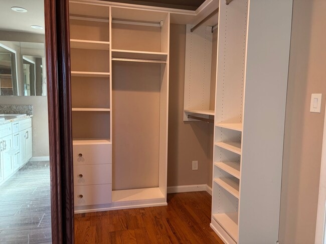 Building Photo - 2 Bedroom home, plus ADU, in Little Pocket