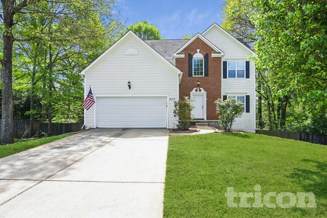 Building Photo - 209 Greenland Ct