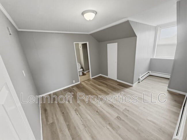 Building Photo - 417 Westford St