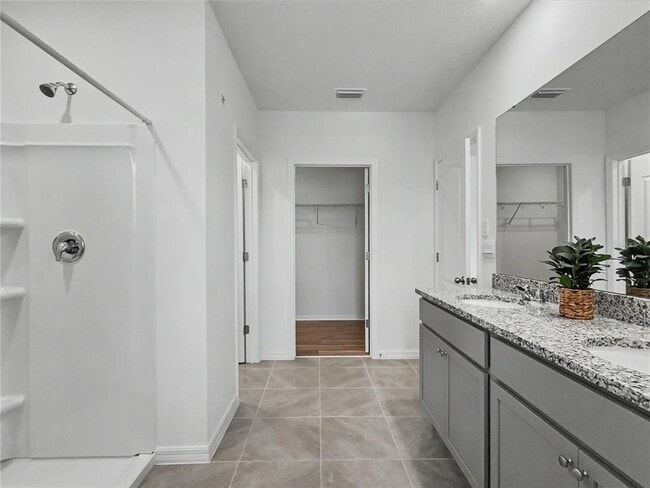 Building Photo - 2085 Doe Run Dr