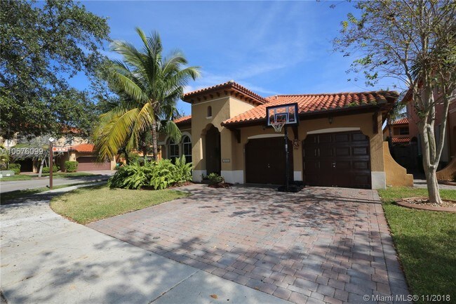 Building Photo - 2623 SW 154th Ct