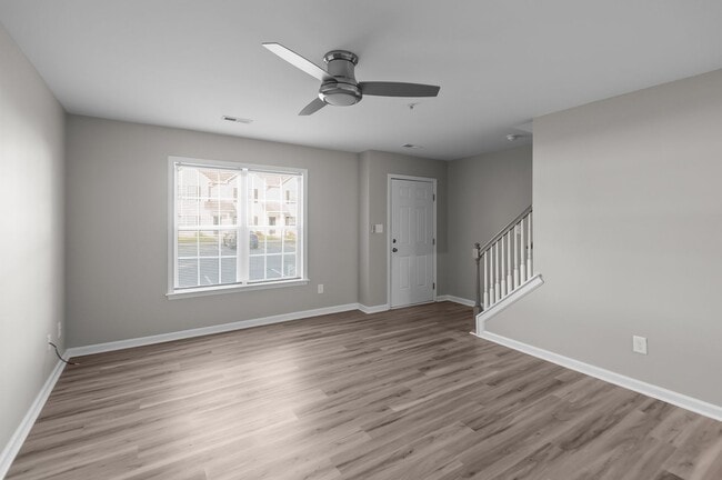 Building Photo - Newly Constructed 2 & 3 bedroom Cross Creek Townhomes in the heart of Greenville, NC