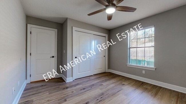 Building Photo - 18 Meigs Dr