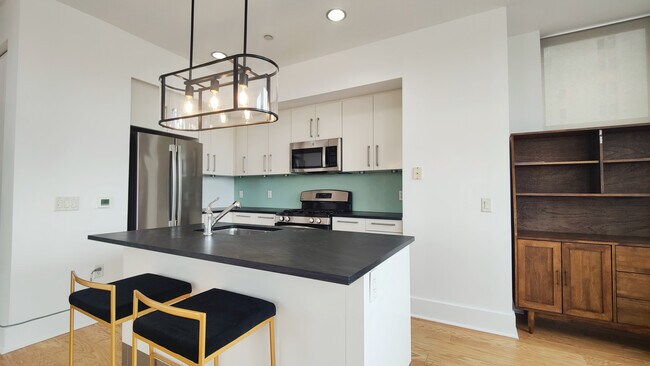 Building Photo - 4 Beacon Way