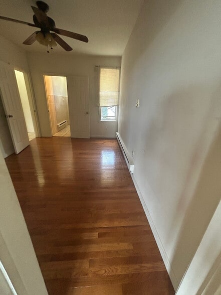 Building Photo - 1628 N 52nd St