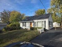 Building Photo - 301 Washington St