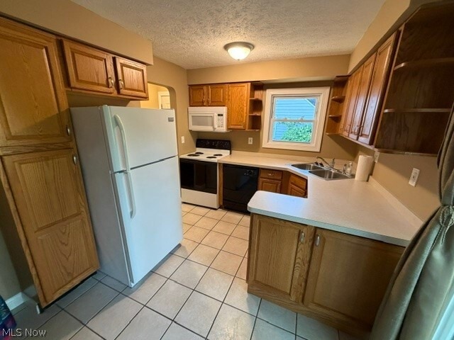 Building Photo - 425 Hawkins Dr
