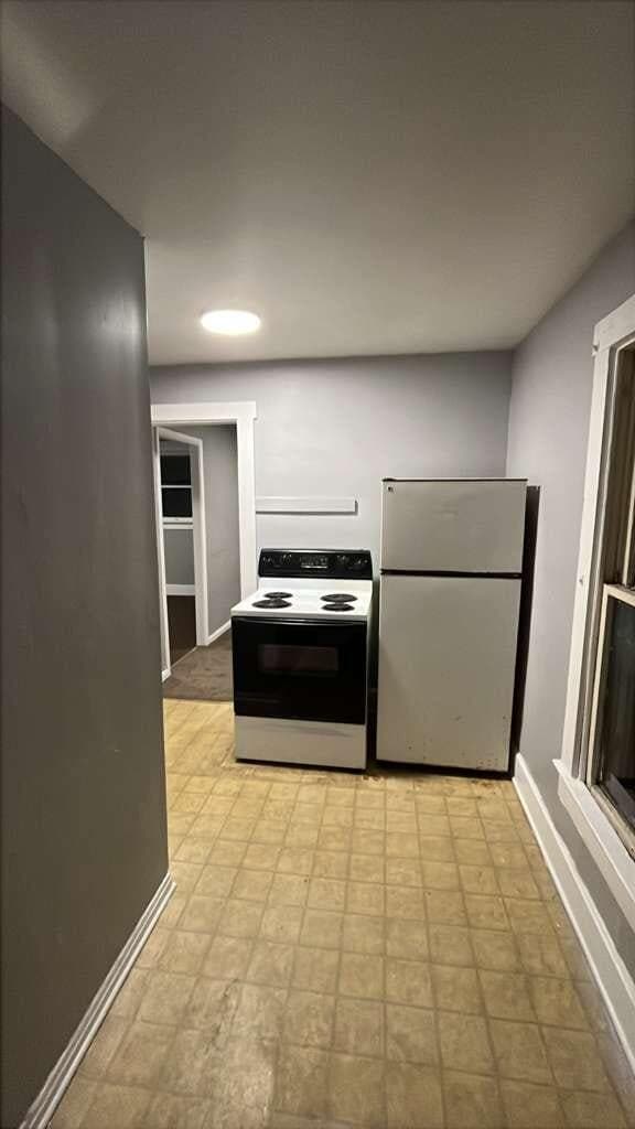 Primary Photo - 436 Wood St