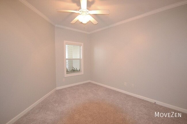 Building Photo - 210 Fullford Ln