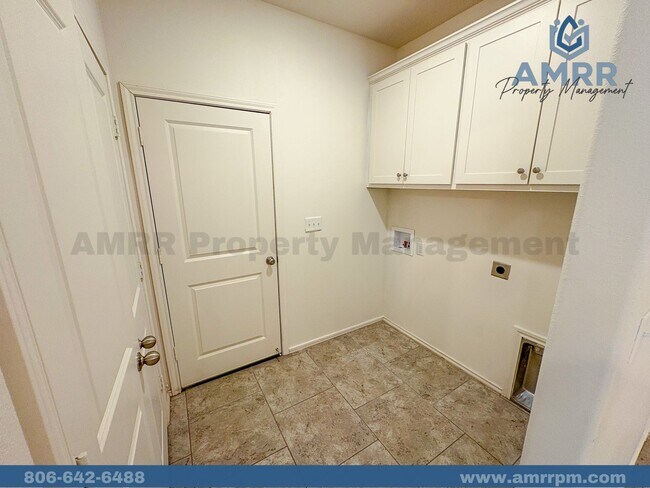 Building Photo - New Beginnings Start At AMRR: 3 Bedroom Near Tech Available 10/04