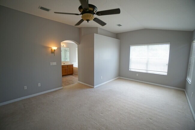 Building Photo - Beautiful home in The Enclave in Westchase