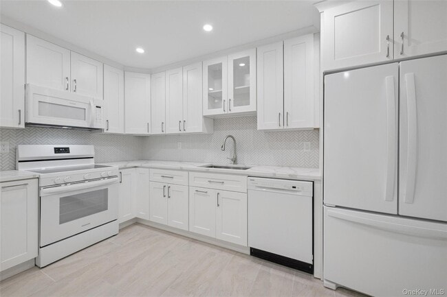 Building Photo - 70 Pheasant Run