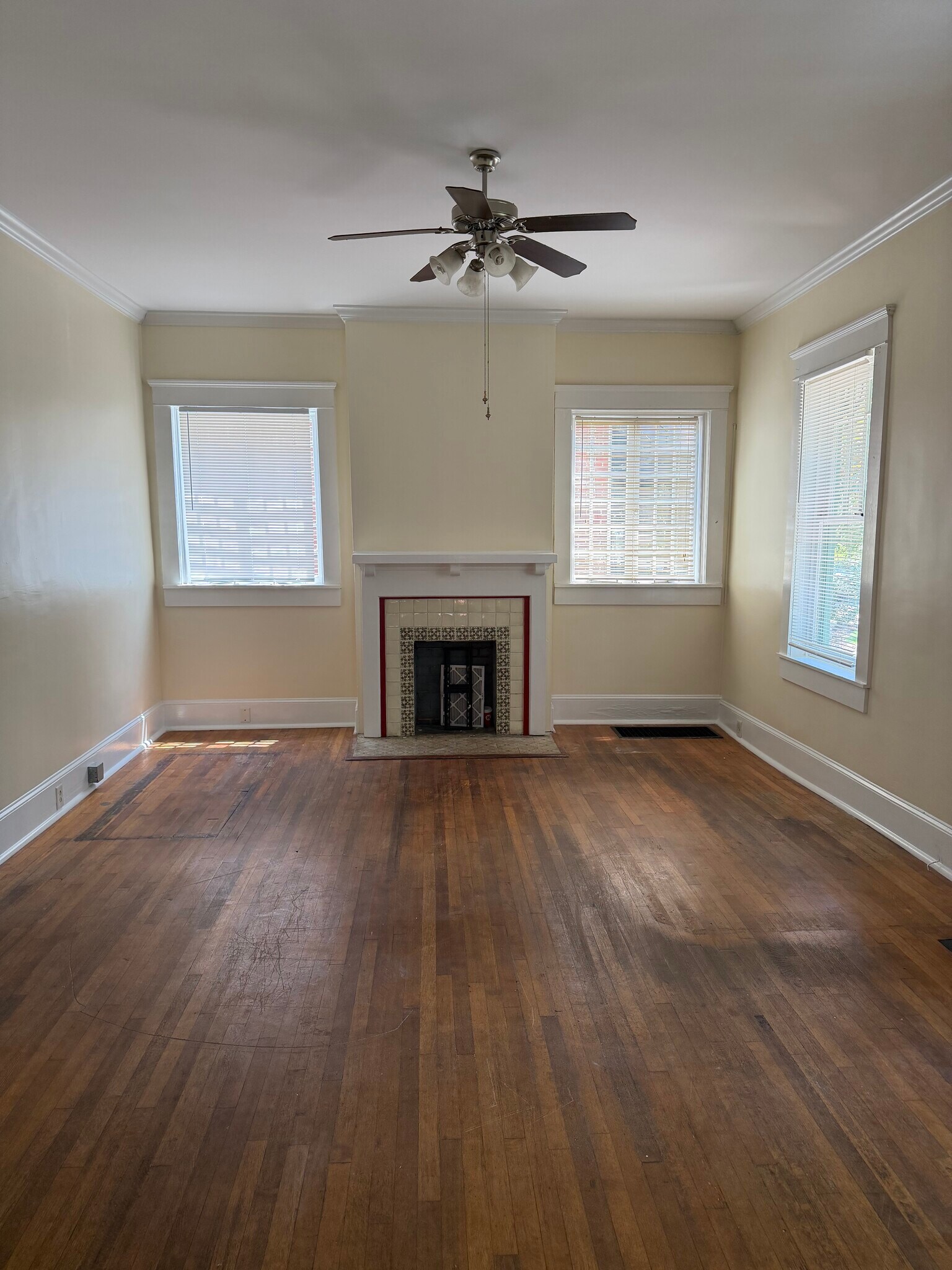 Building Photo - 584 N Milledge Ave