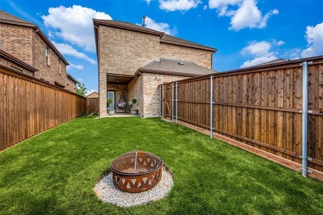 Building Photo - 2152 Miramar Dr
