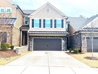 Building Photo - Beautiful 3 Bedroom with Sunroom Townhome in Cary