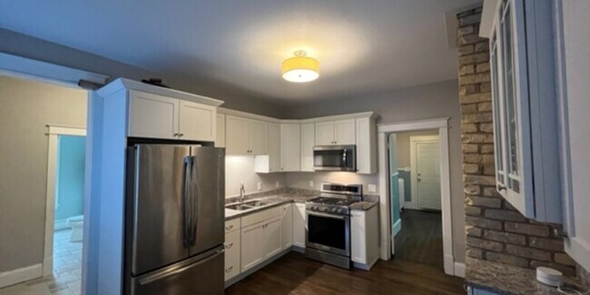 Primary Photo - Golden Triangle Apartment
