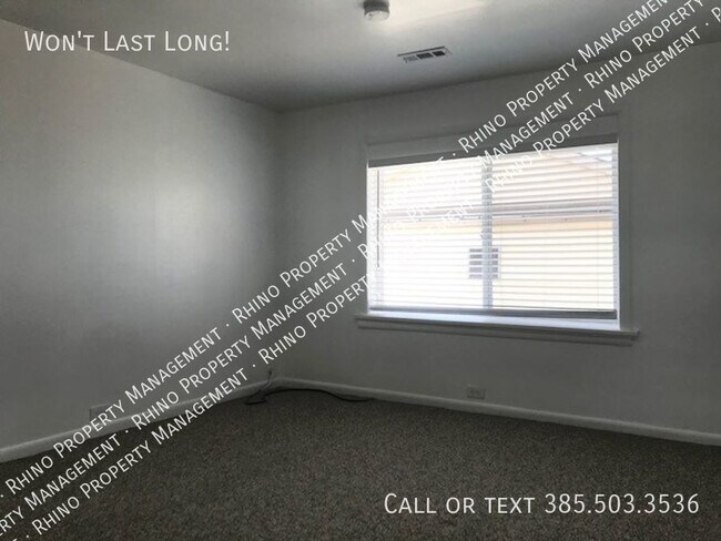 Building Photo - 2 Bedroom/1 Bathroom Home in Tooele