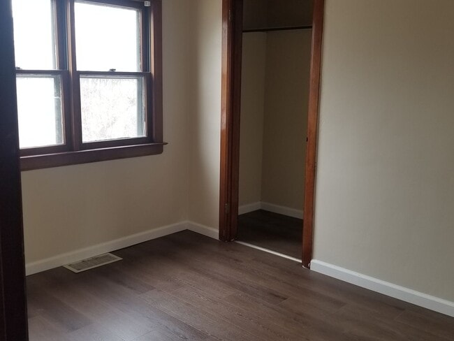 Building Photo - 2028 E South St